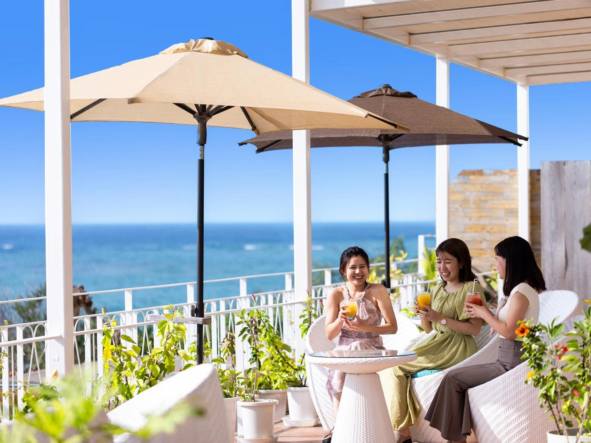 فندق Umi No Terrace Yomitan Toya المظهر الخارجي الصورة