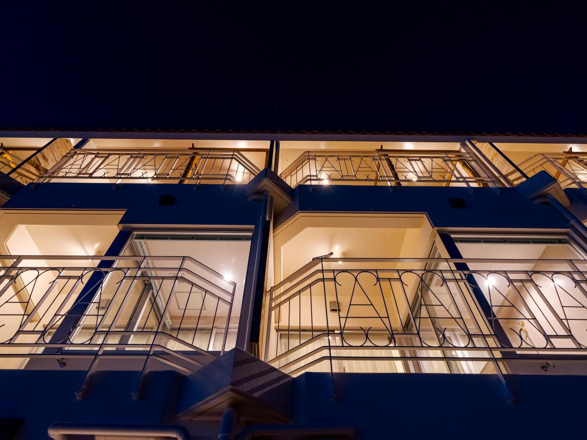 فندق Umi No Terrace Yomitan Toya المظهر الخارجي الصورة